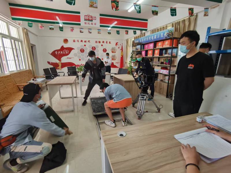追星女孩心理学分析报告：西湖区广告片拍摄公司揭秘饭圈应援式传播逻辑